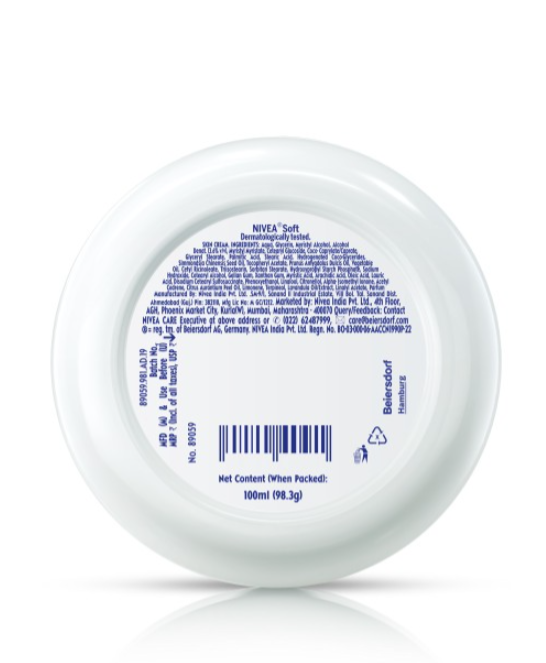 Nivea Soft Light Moisturizer with Vitamin E 200ml